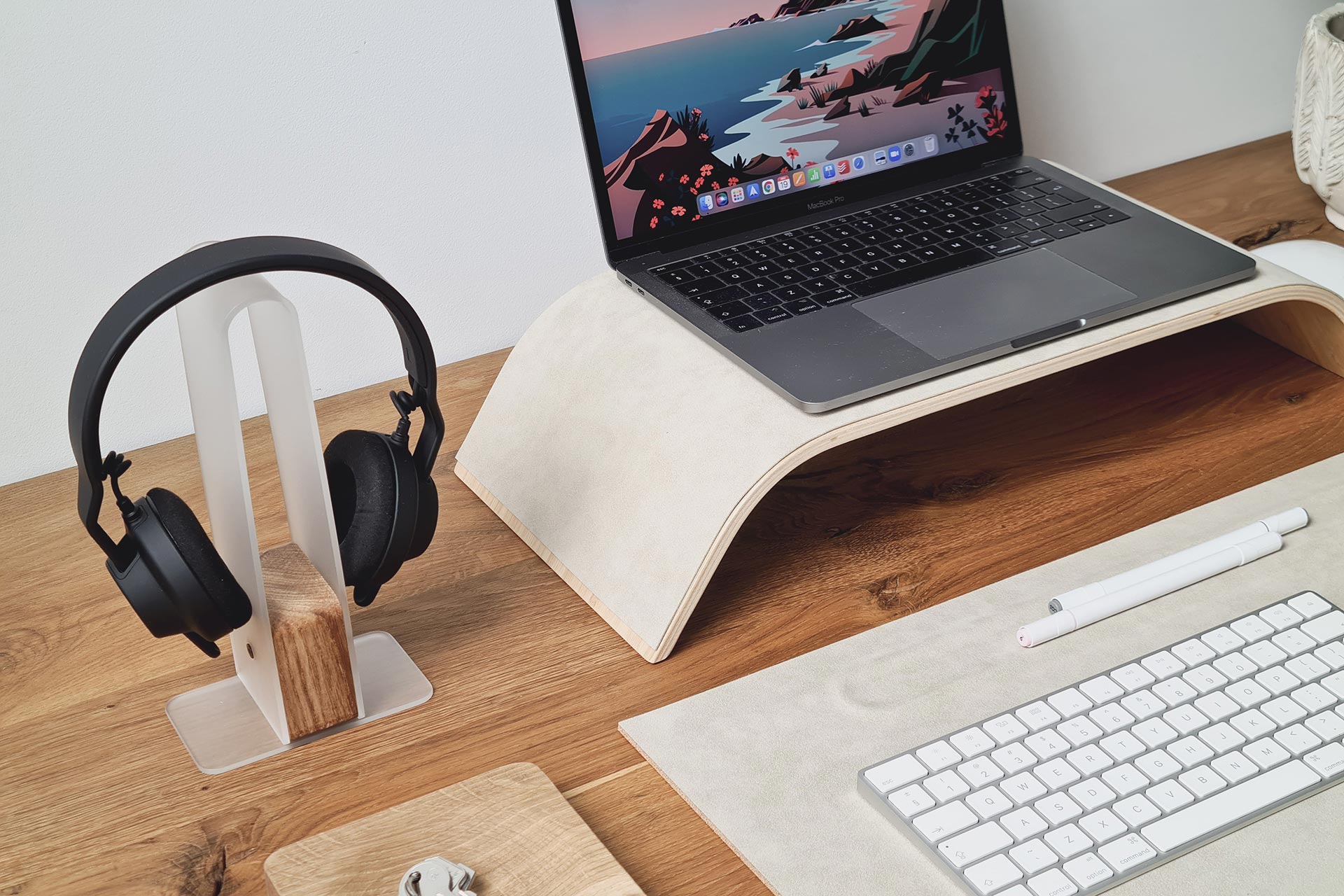 Postaciones equipadas coworking BarrioLink Barcelona